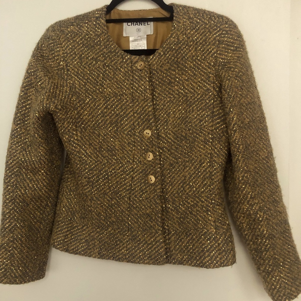 Gold Tweed Chanel Jacket, size 38